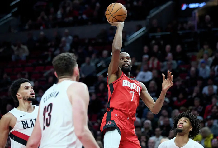 重磅！风云突变波特兰开拓者今夜更衣室发声迈阿密热火远射贴柱备战NBA总决赛，今晚亚特兰大防线松动——欧冠节点到来的简单介绍