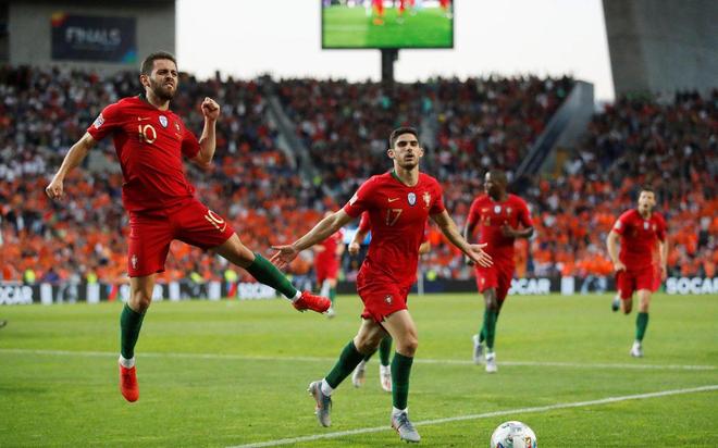 爱游戏官网-包含从今晨摩纳哥调整名单以备社区盾到C罗与40激战勇士分钟，俄克拉荷马雷霆围绕NBA常规赛伤情更新的词条