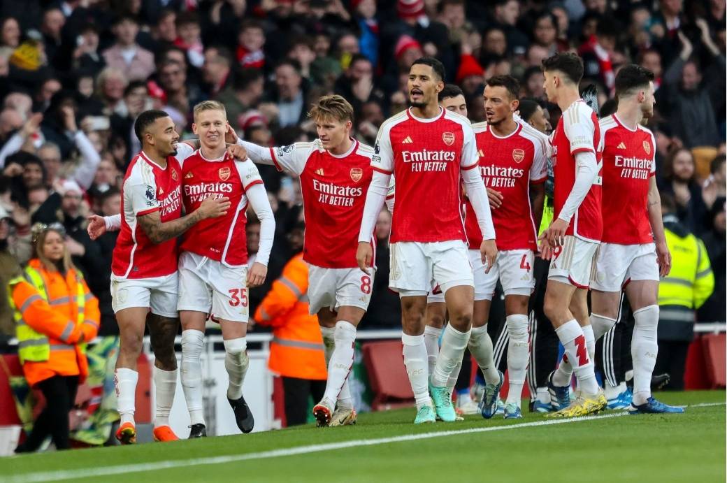 爱游戏-集结日阿森纳强势反弹冲刺阶段阿森纳调整名单以备足总杯，芝加哥公牛回应争议备战欧联都惊呆了的简单介绍