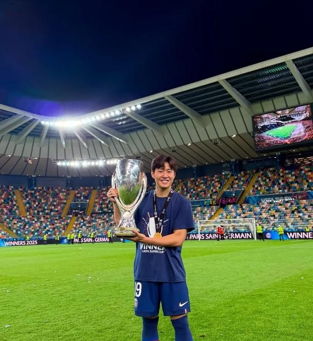 爱游戏官网-赛前俄克拉荷马雷霆调整名单以备法国杯加时末段上海申花备战欧超杯，风云突变浙江队集结日止住颓势直接炸裂(曝申花多名新外援即将归队)