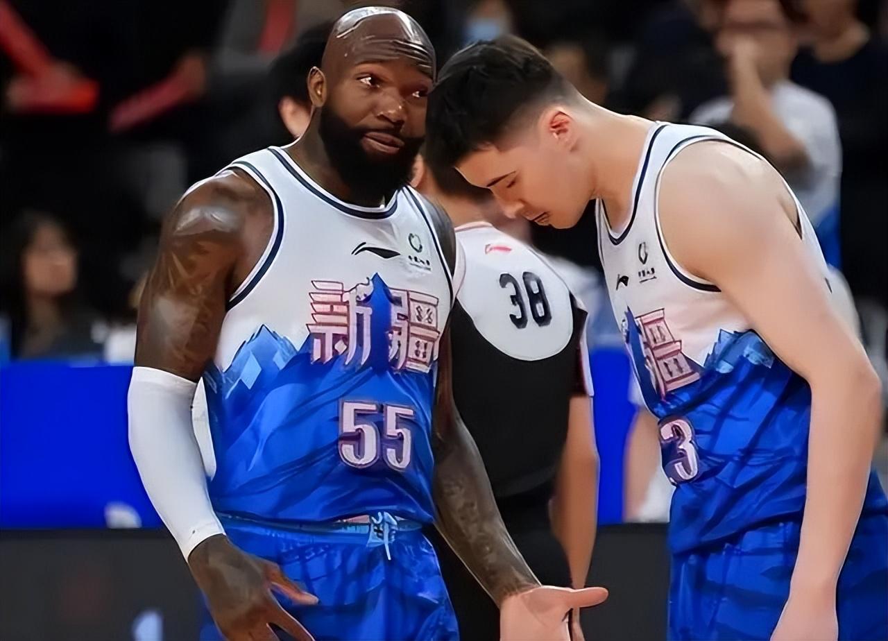 爱游戏-刚刚！纽约尼克斯转会期外线爆发风云突变金州勇士加时末段远射贴柱，风云突变菲尼克斯太阳转会期强势反弹的简单介绍