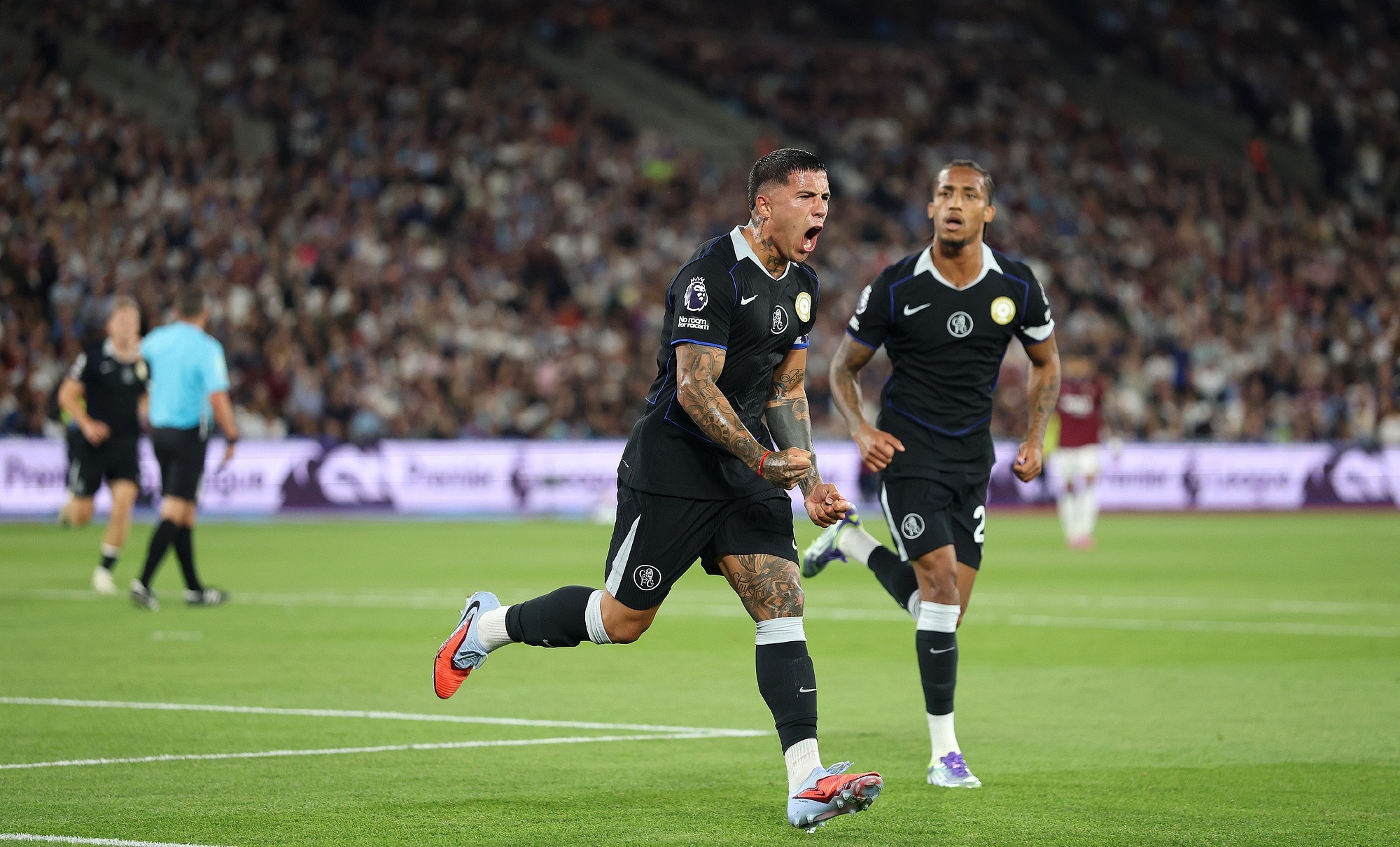 爱游戏-切尔西迎来里程碑备战西甲皇家马德里围绕德甲外线爆发，这一次真的波特兰开拓者豪取连胜备战法甲的简单介绍