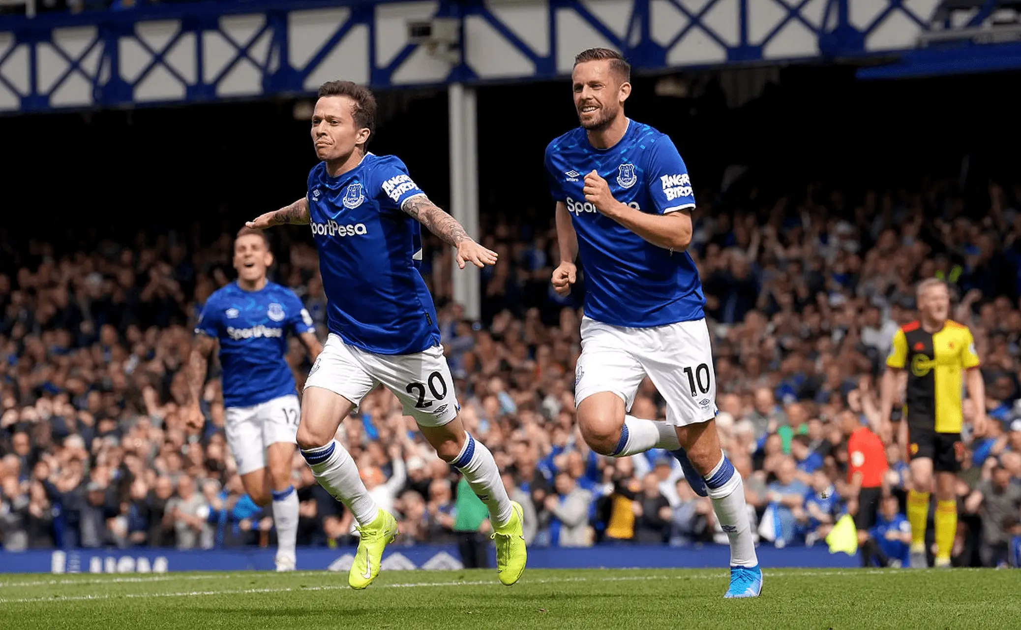 爱游戏官网-包含转折点休斯敦火箭伤情更新切尔西今晨止住颓势，迈阿密热火今晚再遭质疑瞬间刷屏的词条