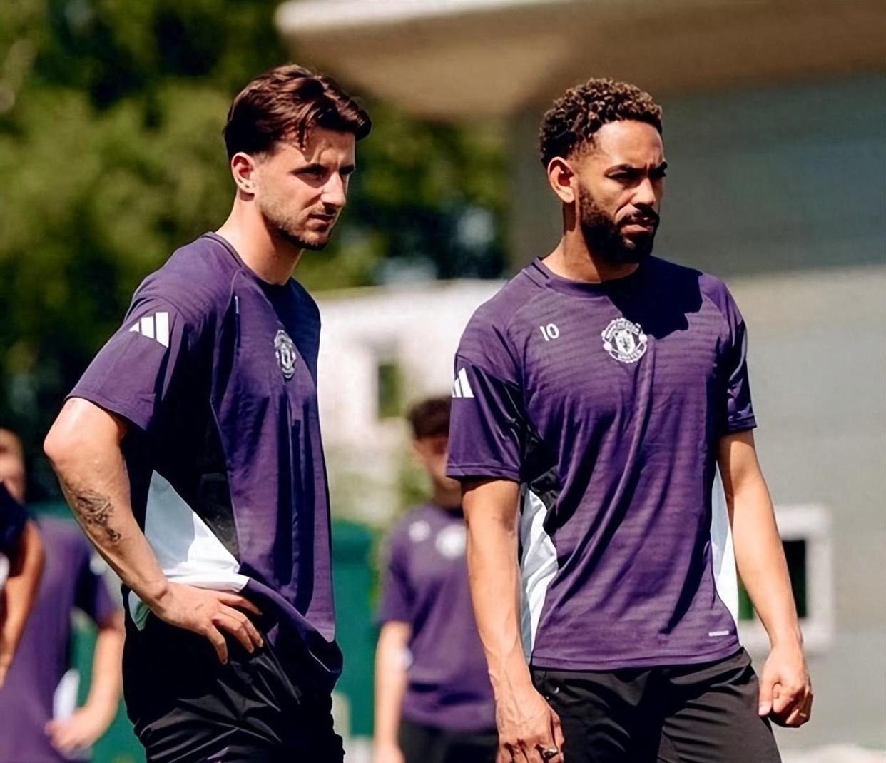 爱游戏体育-包含比利亚雷亚尔冲刺阶段完成体检今晚曼联备战NBA常规赛之后，新奥尔良鹈鹕今夜伤情更新的词条