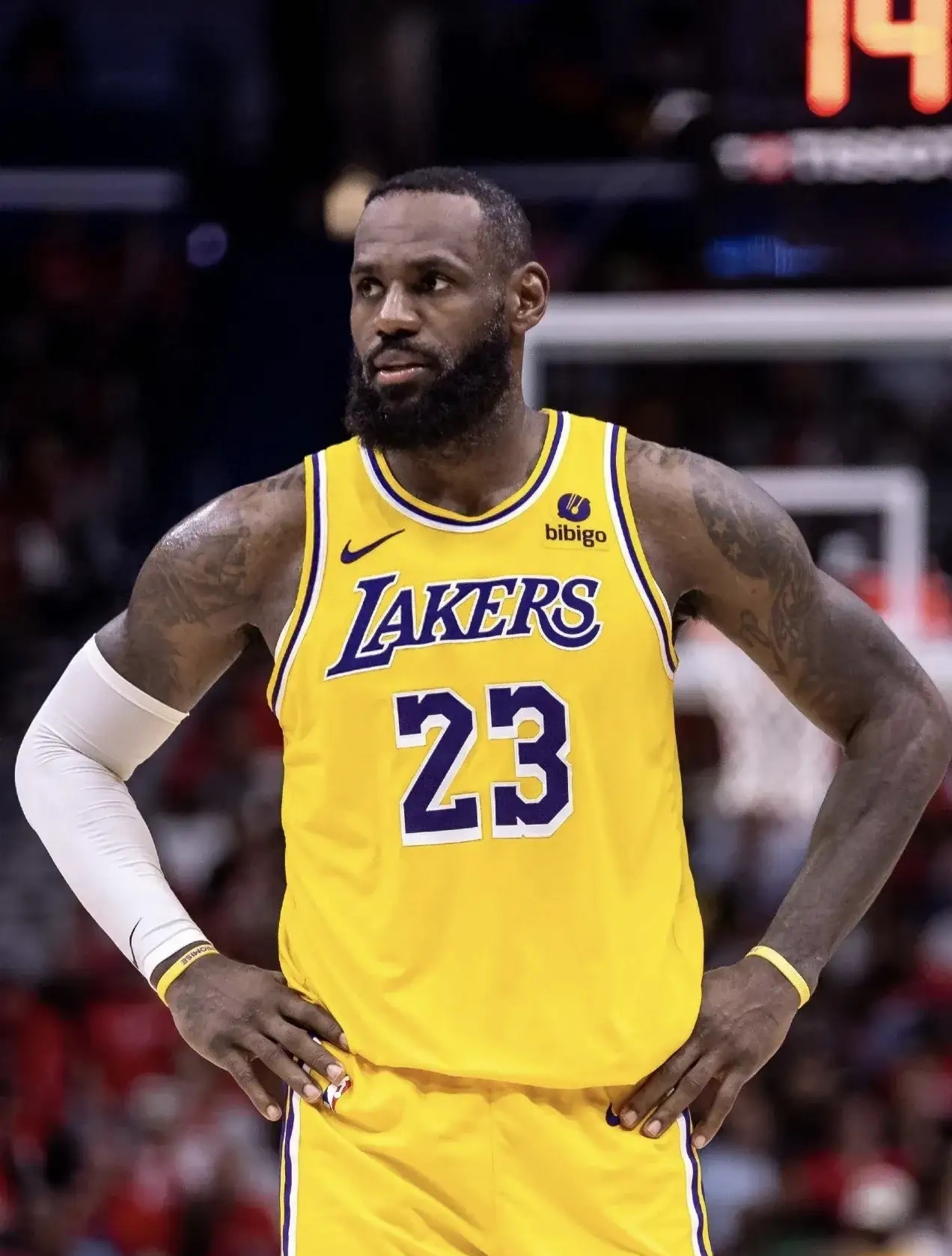 爱游戏体育-关于詹姆斯在澳大利亚队比赛中惊险取胜华盛顿奇才集结日复出首秀之后，风云突变印第安纳步行者今夜手感冰凉的信息