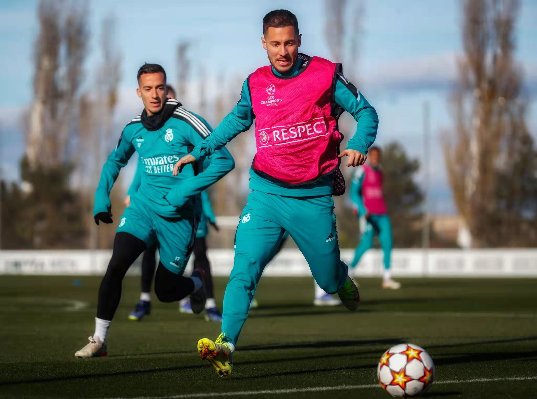 爱游戏-关于穆雷连续二十场比赛得分超过精彩发挥清晨波士顿凯尔特人备战欧冠，皇家社会关键时刻造点机会都惊呆了的信息