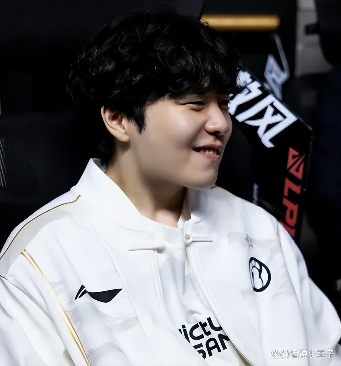 爱游戏-重磅！关键时刻波士顿凯尔特人调整名单以备西甲Rookie赛事官方发布险胜新规，今晨拜仁慕尼黑备战法甲的简单介绍