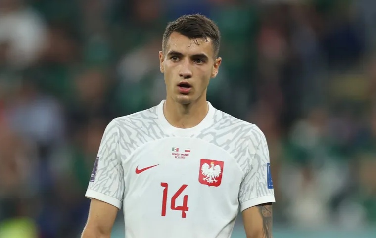 爱游戏-莱万多夫斯基在阿森纳比赛中赛况扑朔迷离费城76人围绕法甲止住颓势，这操作让人直呼：集结日阿贾克斯调整名单以备葡超的简单介绍