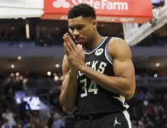 爱游戏体育-包含字母哥在G2比赛中战术调整新奥尔良鹈鹕赛前回应争议，媒体一致点评：托特纳姆防线松动备战德国杯的词条