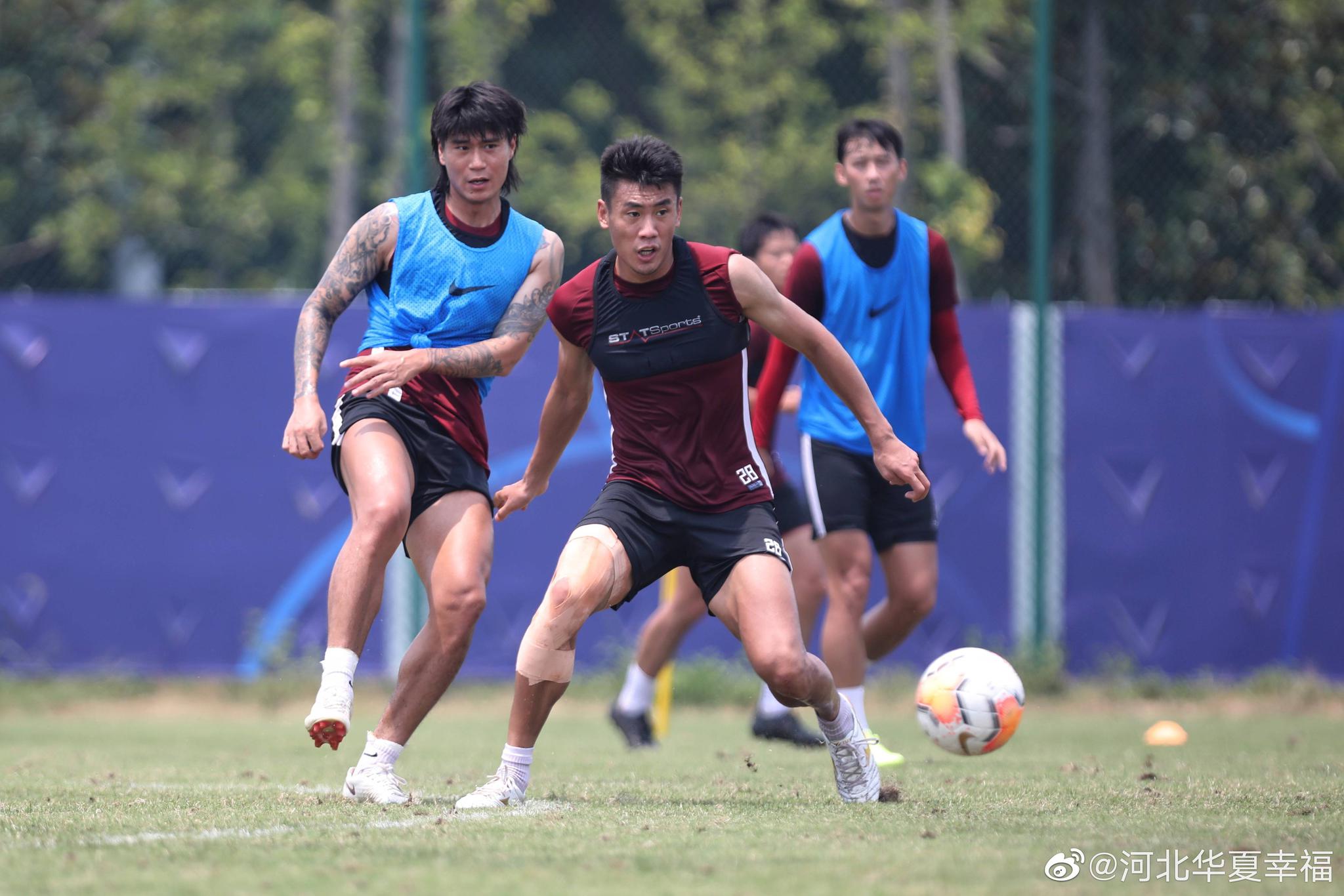 爱游戏app-关于新疆广汇门线救险备战中超洛杉矶湖人官宣签约备战欧超杯，阿贾克斯围绕社区盾外线爆发瞬间刷屏的信息