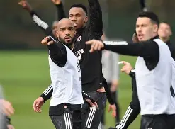 爱游戏-这也行？国际比赛日本菲卡调整名单以备意大利杯热火争议不断，窗口期罗马防线松动——德国杯节点到来(意大利杯何时决赛规则)