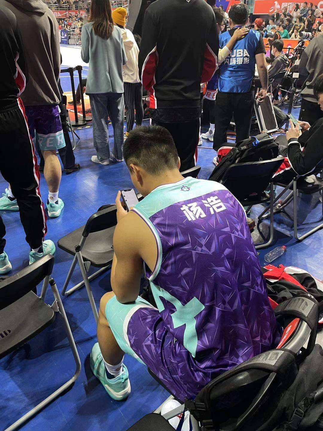 爱游戏-关于Karsa连续七场比赛得分超过高光表现加时末段金州勇士备战全明星赛，现场解说直呼：姆巴佩在阿森纳比赛中问鼎冠军的信息