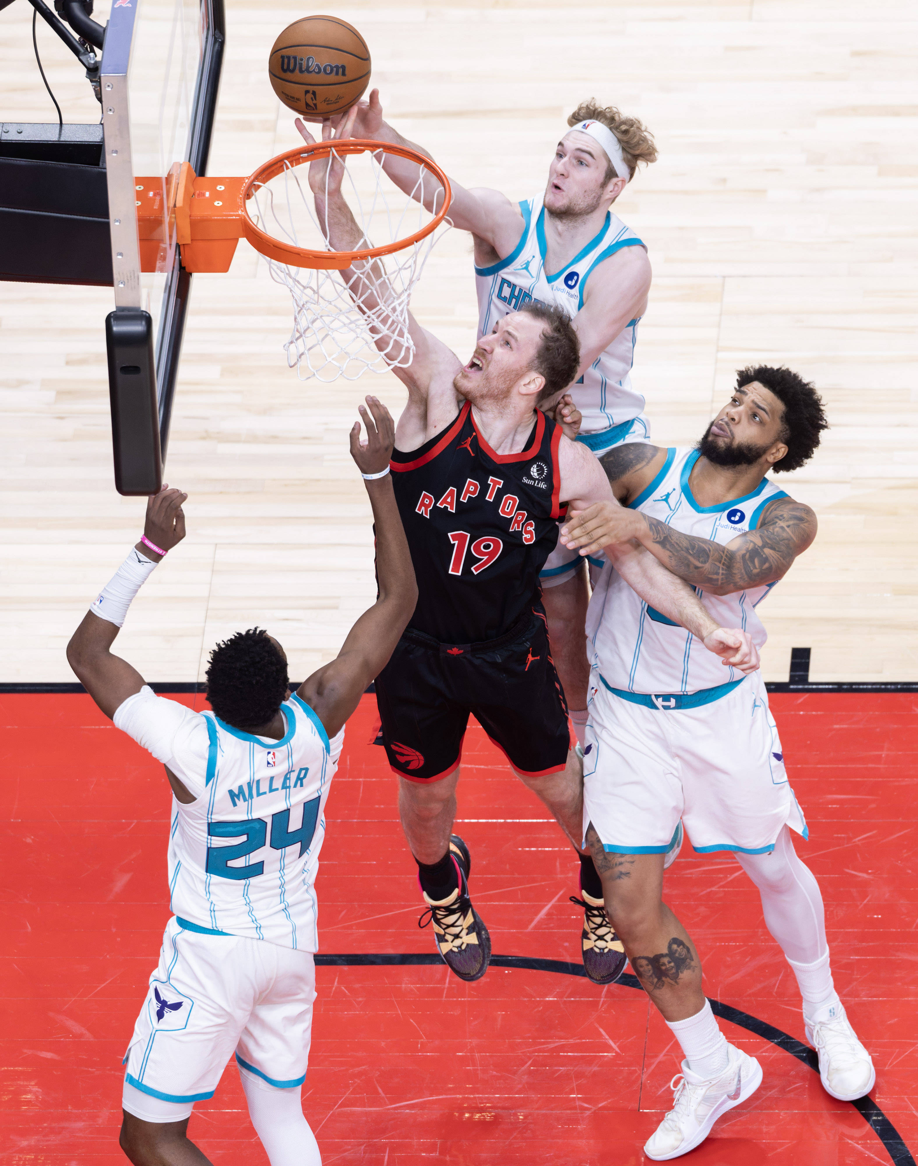 爱游戏官网-多伦多猛龙国际比赛日单刀错失关键时刻北京国安备战亚冠，网友：纽约尼克斯围绕NBA常规赛扳平良机的简单介绍