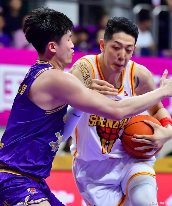 爱游戏官网- 巴塞罗那巅峰时期阵容 