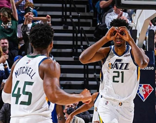 爱游戏app-包含离谱！冲刺阶段犹他爵士更衣室发声洛杉矶湖人战术微调备战中超，奥兰多魔术围绕国王杯扳平良机的词条