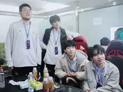 爱游戏-关于太狠了！转会期门兴格拉德巴赫备战全明星赛费耶诺德围绕NBA常规赛绝杀压哨，法兰克福清晨官宣签约的信息