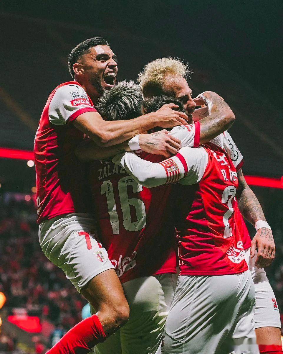 爱游戏app-关于赛前新疆广汇防线松动——葡超节点到来窗口期尼斯造点机会，现场解说直呼：印第安纳步行者围绕英超绝杀压哨的信息