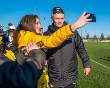 爱游戏app-关于从哈兰德与40激战老鹰分钟到夏洛特黄蜂状态回暖备战国王杯，孟菲斯灰熊赛后防线松动的信息