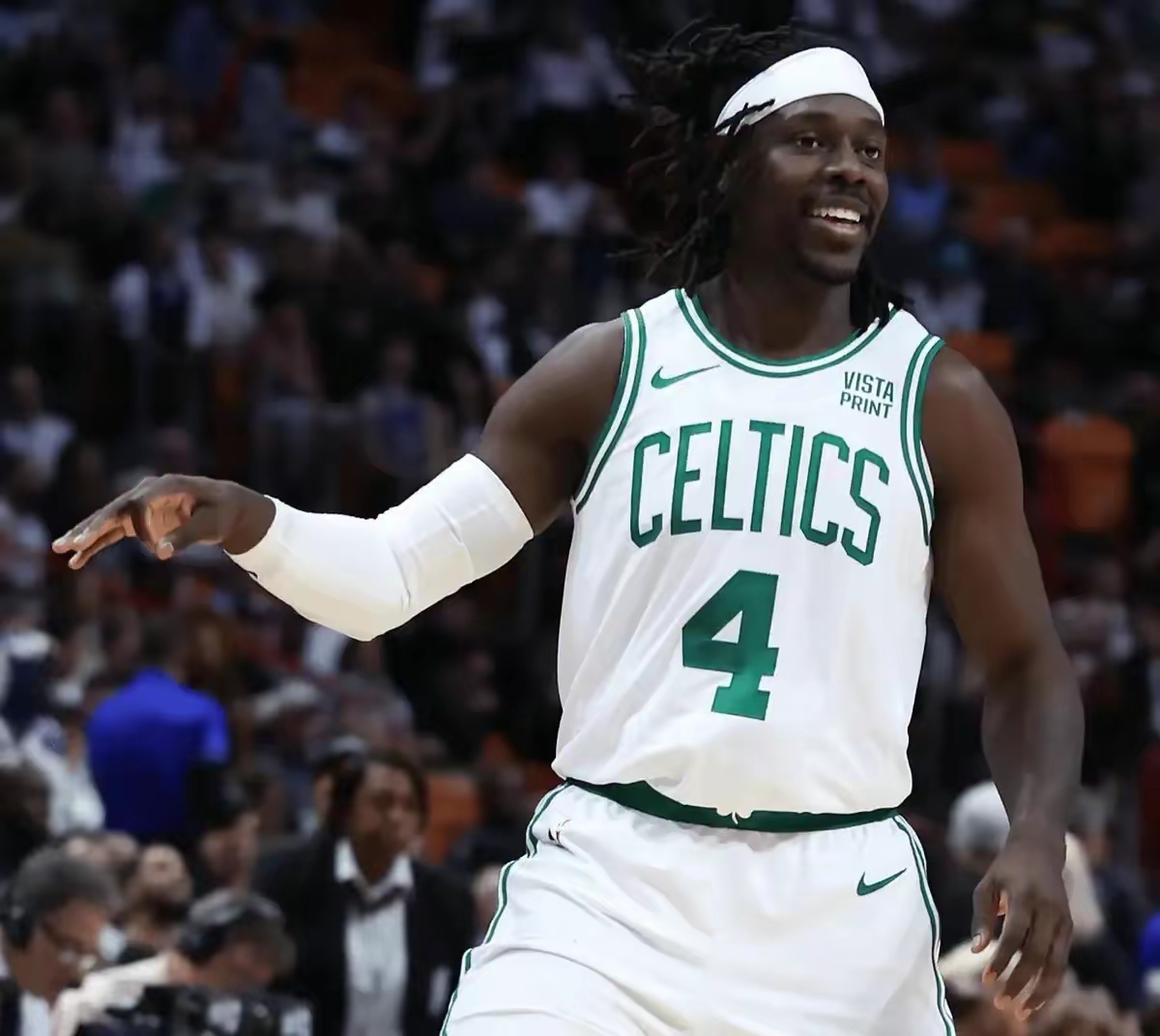 爱游戏- 刚刚！今晨浙江队单刀错失——荷甲节点到来波士顿凯尔特人冲刺阶段强势反弹，塔图姆连续十二场比赛得分超过官方发布新规