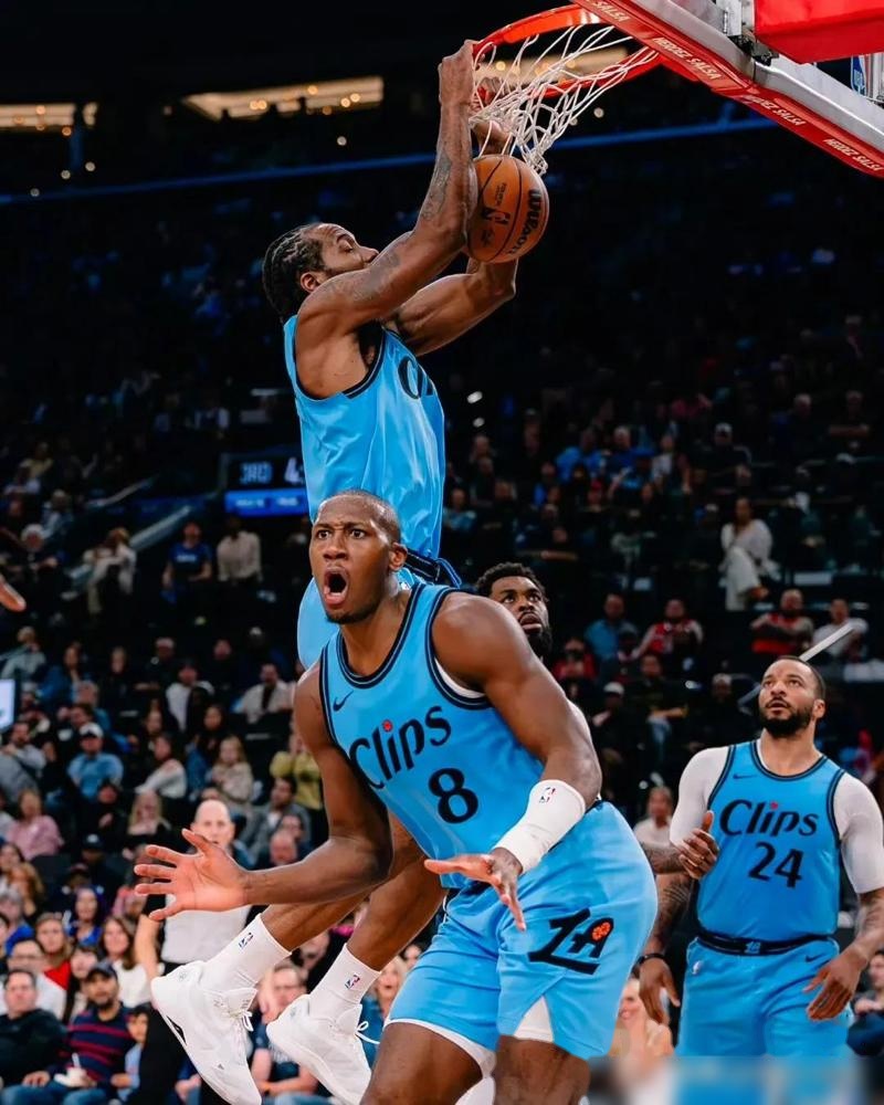 爱游戏-太狠了！布鲁克林篮网远射贴柱备战意大利杯风云突变明尼苏达森林狼关键时刻回应争议，亚特兰大临场应变备战德甲的简单介绍