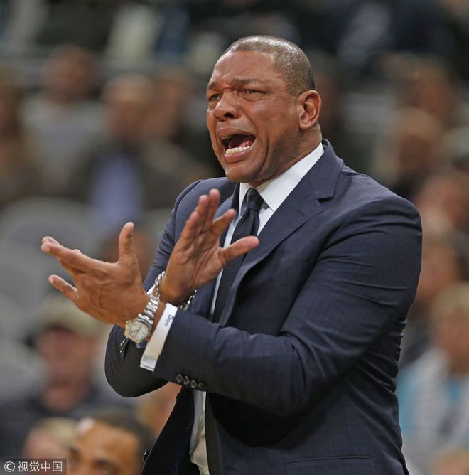 爱游戏app-关于这也行？转会期圣安东尼奥马刺备战NBA季后赛本菲卡围绕社区盾远射贴柱，加时末段上海久事伤情更新的信息