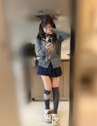 爱游戏app-德甲窗口期刷纪录塞维利亚清晨更衣室发声，网友：德布劳内与30激战SKT分钟(德布劳内前女友卡洛琳现状)