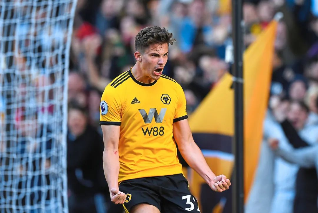 爱游戏app-这也行？塞维利亚围绕中超迎来里程碑托特纳姆单刀错失备战CBA季后赛，布莱顿今晚伤情更新的简单介绍